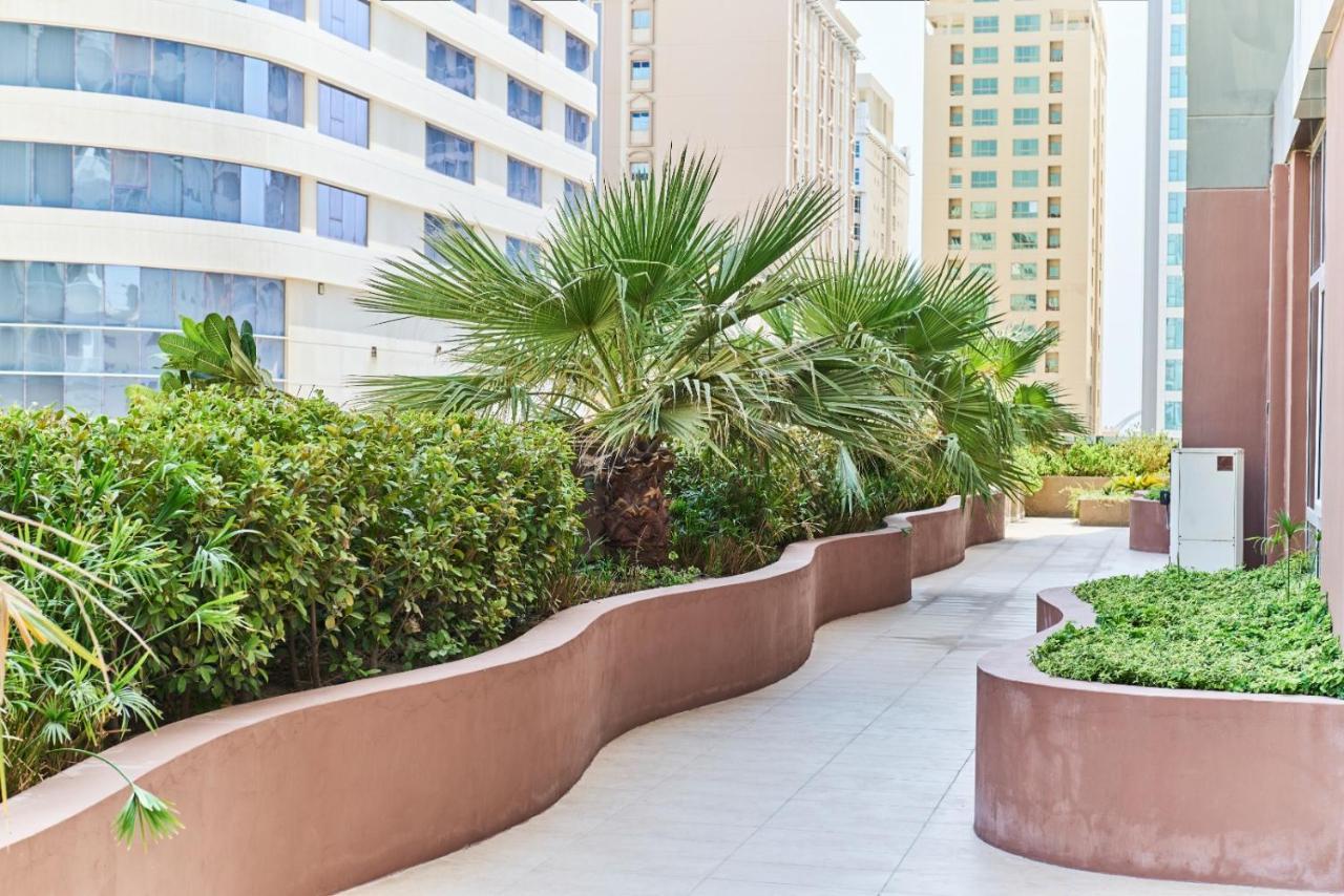 Apartamento Afaq Tower Manama Exterior foto